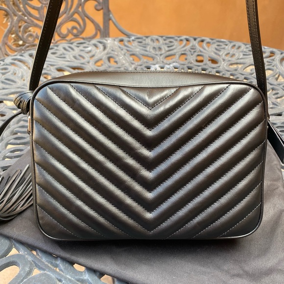 SOLD Saint Laurent Lou Matelassé Leather Camera Bag - Picture 6 of 16